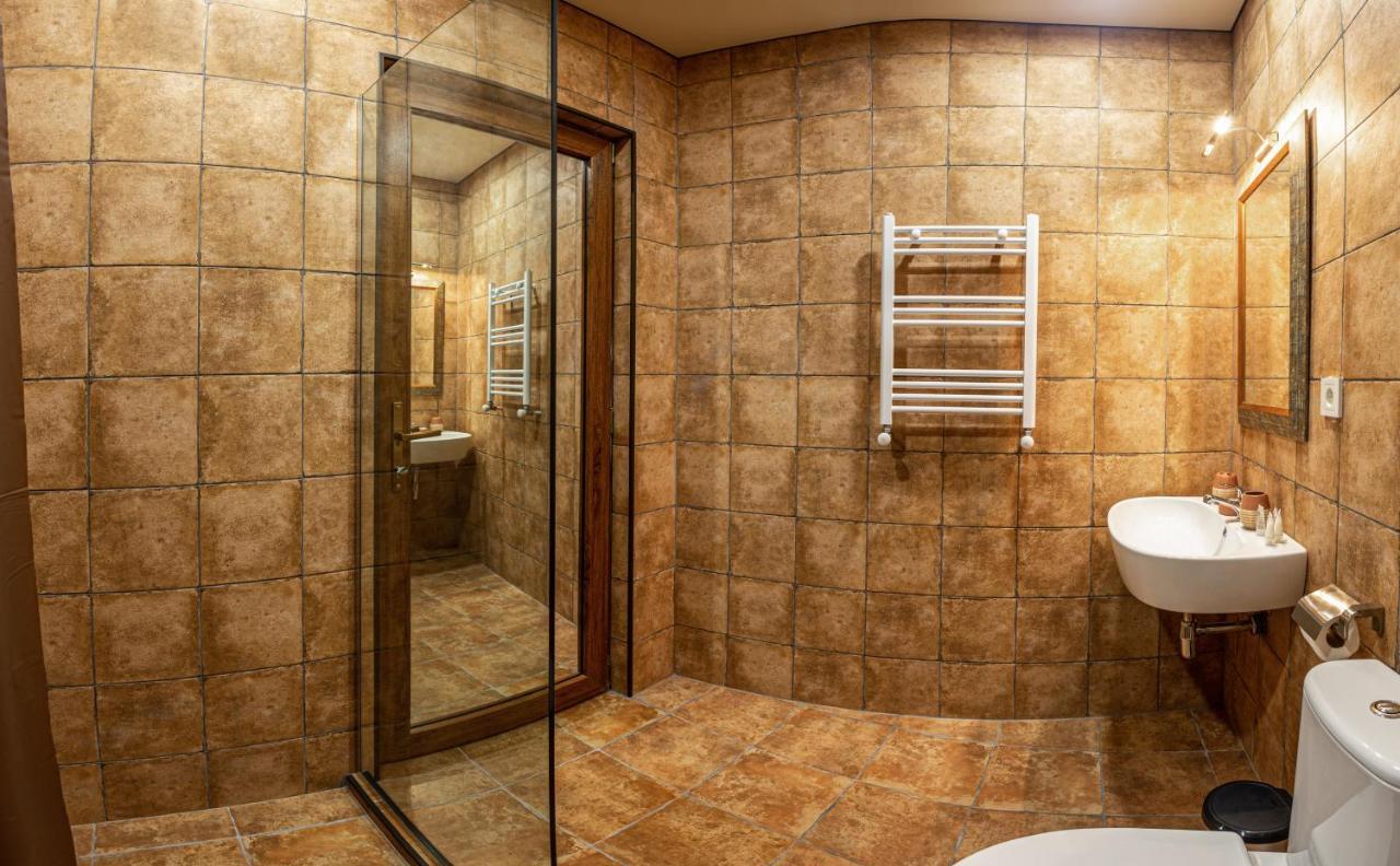 Winehouse Old Qvevri Apartments Тбилиси Екстериор снимка
